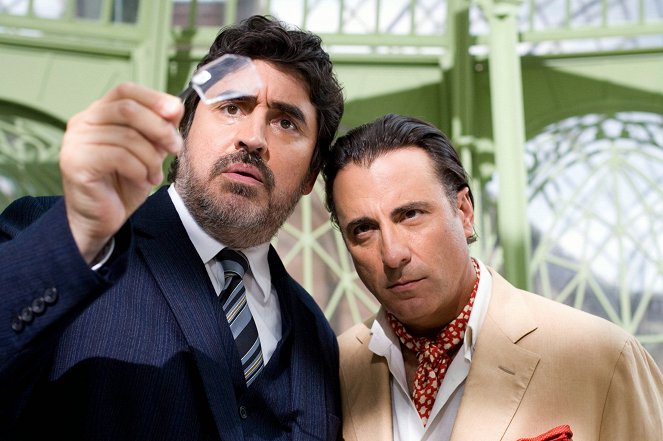 The Pink Panther 2 - Van film - Alfred Molina, Andy Garcia