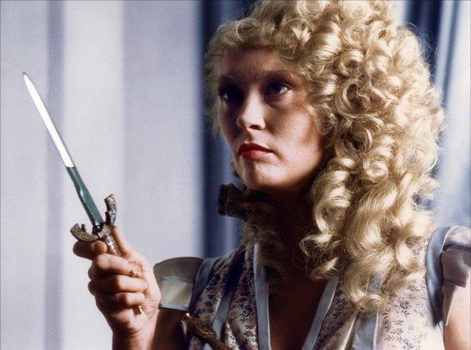 The Four Musketeers: Milady's Revenge - Photos - Faye Dunaway