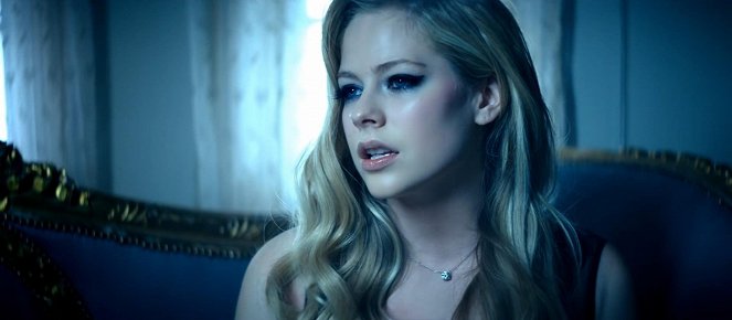Avril Lavigne - Let Me Go - Z filmu - Avril Lavigne