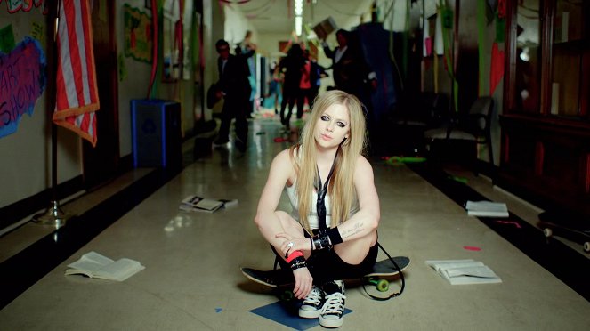 Avril Lavigne - Here's to Never Growing Up - Do filme - Avril Lavigne
