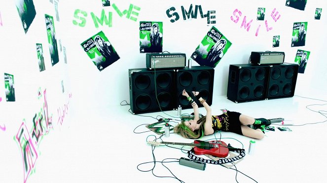 Avril Lavigne - Smile - Do filme