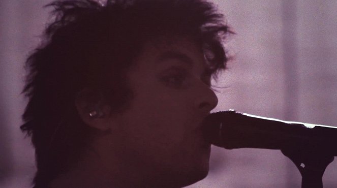 Green Day - Stay The Night - Photos - Billie Joe Armstrong