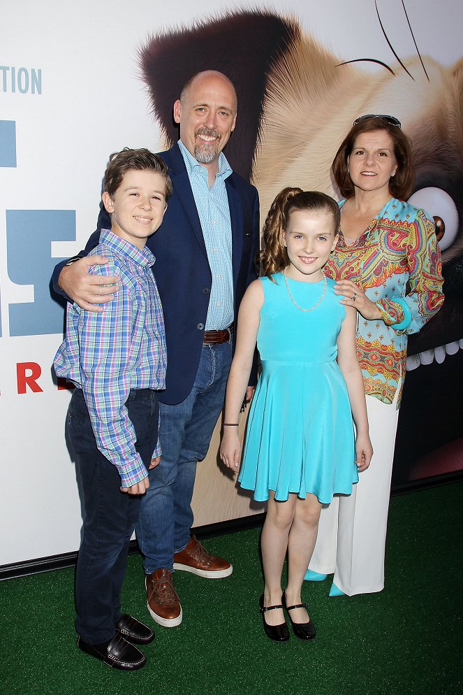 The Secret Life of Pets - Events - Chris Renaud, Kiely Renaud