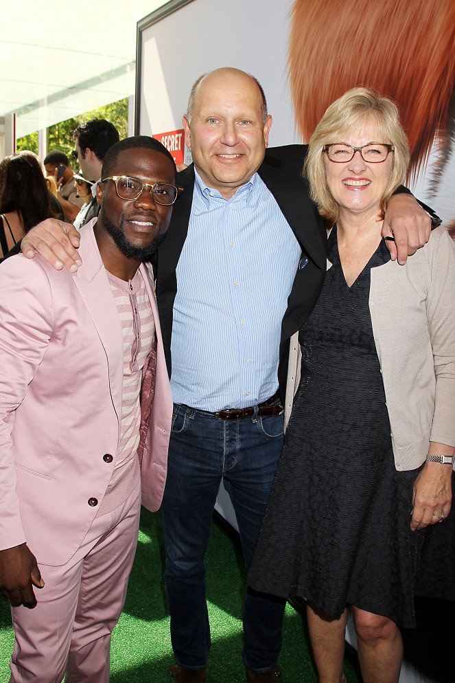 The Secret Life of Pets - Events - Kevin Hart, Christopher Meledandri, Janet Healy