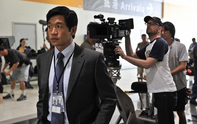 Contagion - Van de set - Chin Han, Steven Soderbergh