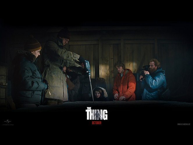 The Thing - Mainoskuvat - Kim Bubbs, Carsten Bjørnlund, Mary Elizabeth Winstead, Eric Christian Olsen, Kristofer Hivju