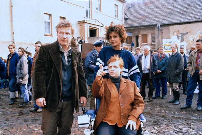 Liebesau - die andere Heimat - Photos - Jörg Schüttauf, Katharina Thalbach, Dennenesch Zoudé