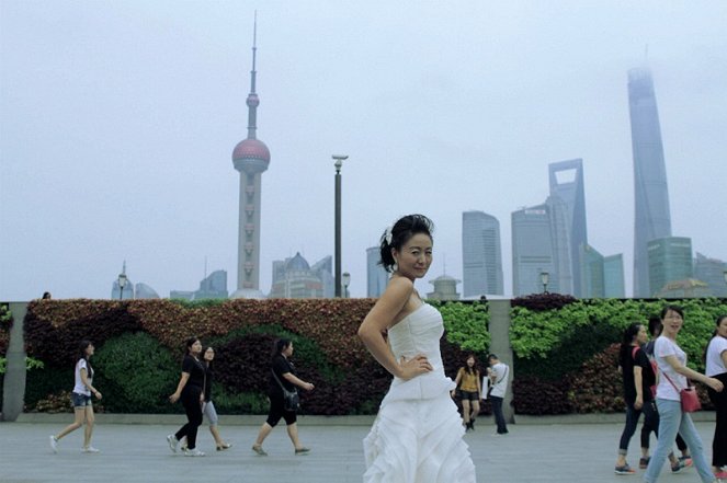 A Shanghai Bride - Photos