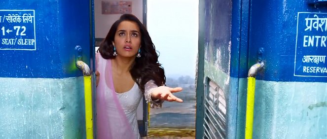 Baaghi - Van film - Shraddha Kapoor