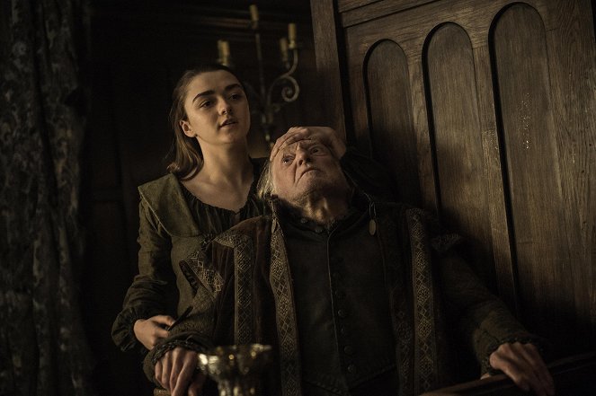 Game of Thrones - The Winds of Winter - Photos - Maisie Williams, David Bradley