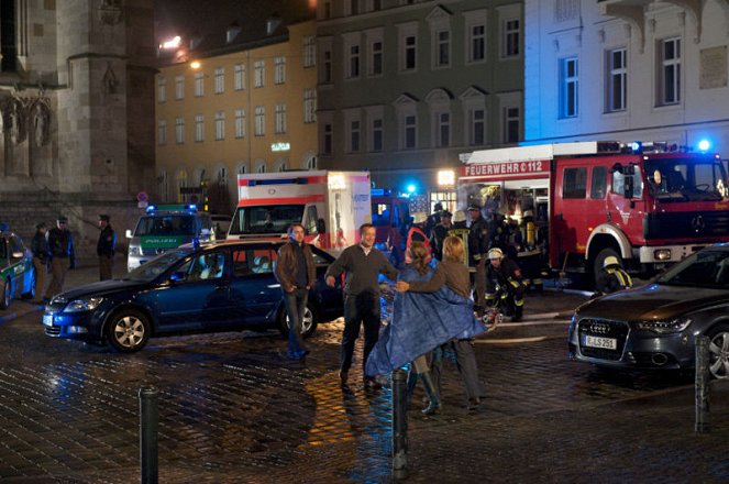 Kommissarin Lucas - Bombenstimmung - De la película - Alexander Lutz, Michael Roll, Anke Engelke, Ulrike Kriener