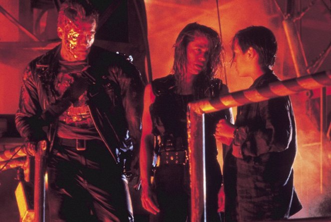 Terminator 2: Dzień sądu - Z filmu - Arnold Schwarzenegger, Linda Hamilton, Edward Furlong