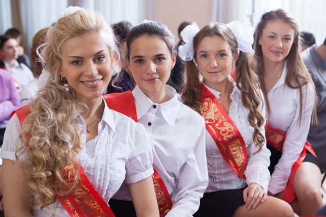 I šarik verňotsja - Del rodaje - Yuliya Yurchenko, Tatyana Kosmachyova, Polina Filonenko, Olesya Fattakhova