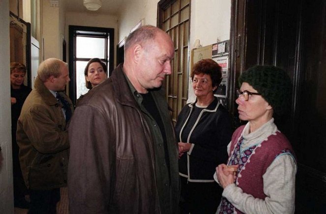 Trautmann - Lebenslänglich - Filmfotók - Simon Schwarz, Monica Weinzettl, Wolfgang Böck, Erika Deutinger