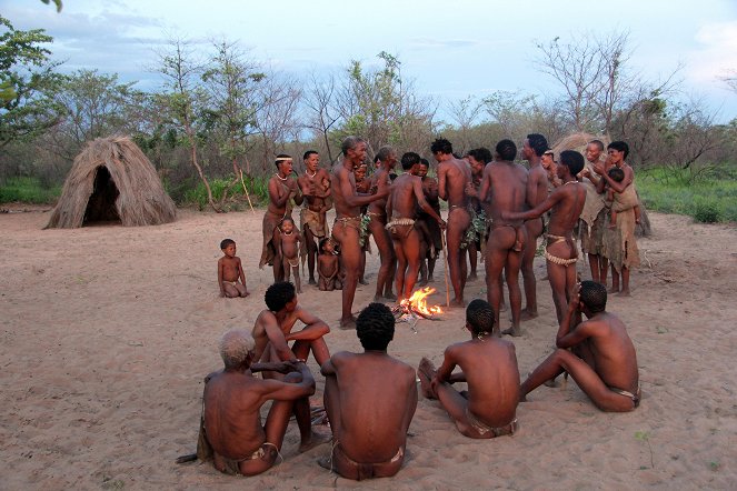 Himba, Buschmänner und Löwen - Filmfotos