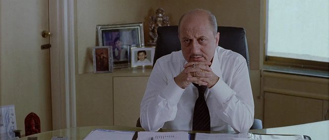 Wake Up Sid - De la película - Anupam Kher