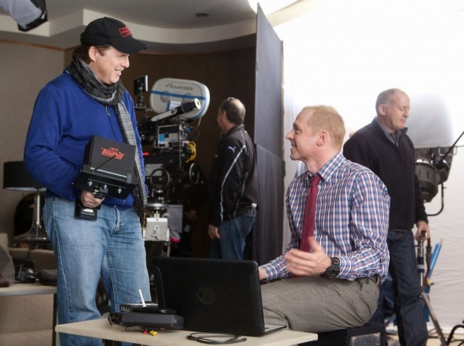 Mission: Impossible 4 - Phantom Protokoll - Dreharbeiten - Brad Bird, Simon Pegg