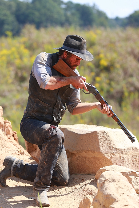 Duel v Mount Hermonu - Z filmu - Liam Hemsworth