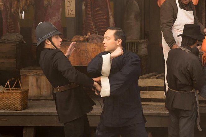 Detektyw Murdoch - Crabtree i kung-fu - Z filmu - Jonny Harris, Allen Keng