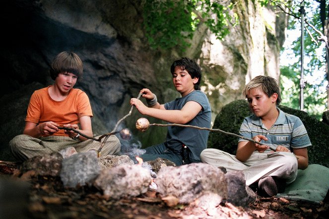 Le Trésor des faucons blancs - Film - David Bode, Tamino-Turgay zum Felde, Kevin Köppe