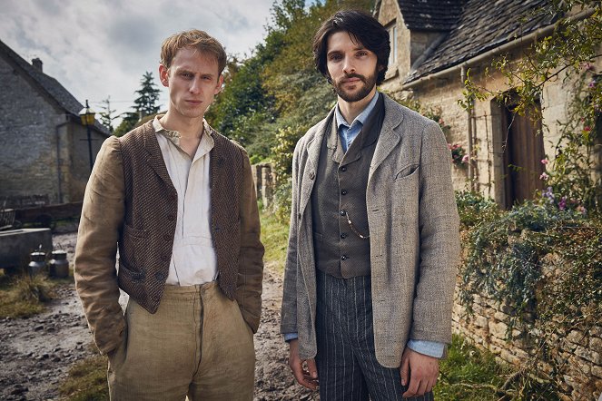 The Living and the Dead - Episode 3 - Promokuvat - Robert Emms, Colin Morgan