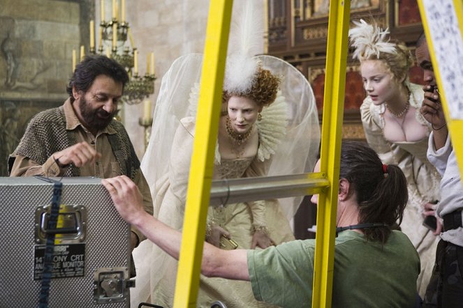 Elizabeth - Das goldene Königreich - Dreharbeiten - Shekhar Kapur, Cate Blanchett, Abbie Cornish