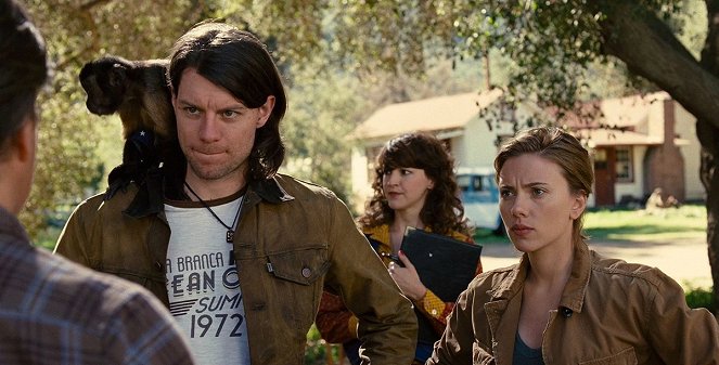 Wir kaufen einen Zoo - Filmfotos - Patrick Fugit, Carla Gallo, Scarlett Johansson