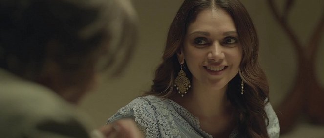 Wazir - Filmfotos - Aditi Rao Hydari