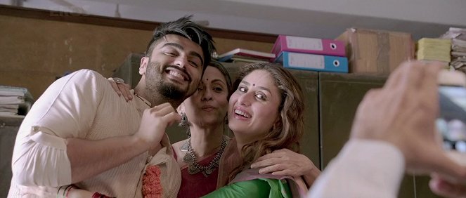 Ki & Ka - Z filmu - Arjun Kapoor, Swaroop Sampat, Kareena Kapoor