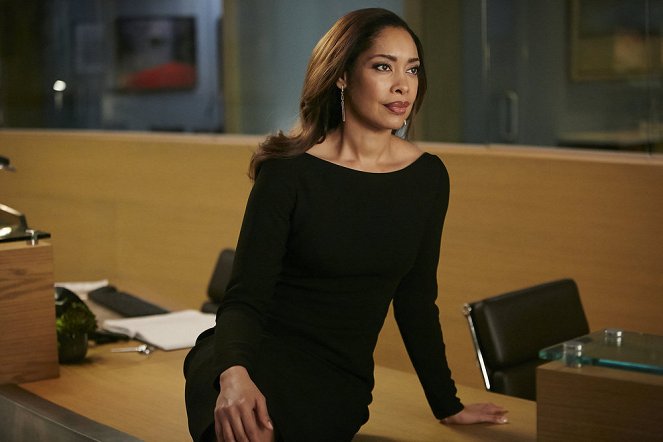 Suits - Season 6 - To Trouble - Photos - Gina Torres