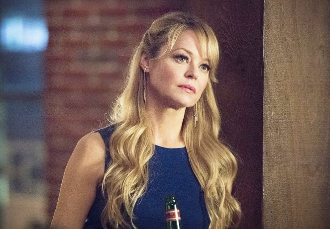 Arrow - Lost in the Flood - Photos - Charlotte Ross