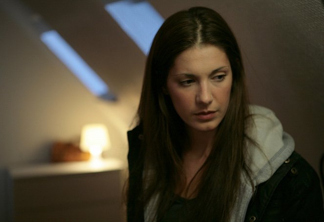 Wallander - Kuriren - Film - Nina Zanjani