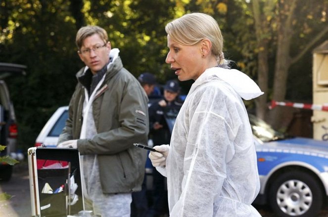 Tatort - Season 45 - Photos - Maxim Mehmet, Stephanie Schönfeld