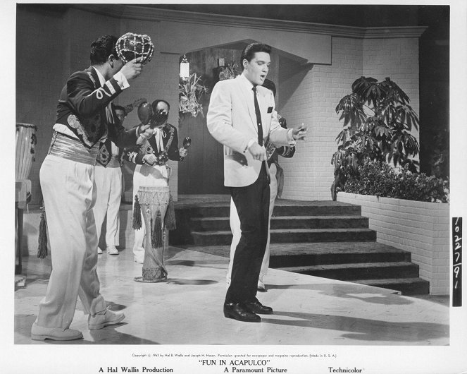 Fun in Acapulco - Lobby Cards - Elvis Presley