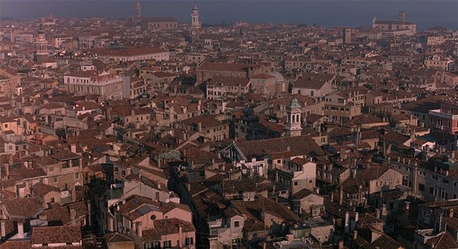 Muukalaisia Venetsissa - Kuvat elokuvasta