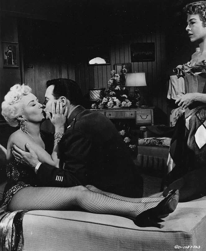 Kahteen rakastunut - Kuvat elokuvasta - Betty Grable, Jack Lemmon, Marge Champion