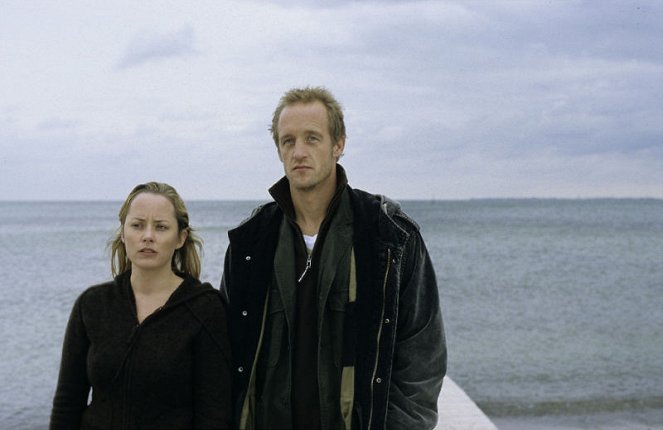 Mŕtvy na pláži - Z filmu - Silke Bodenbender, Stephan Kampwirth