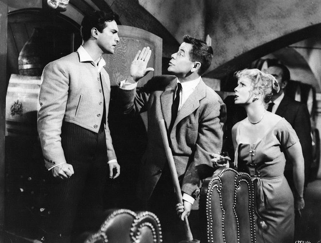 It Started with a Kiss - Filmfotók - Gustavo Rojo, Glenn Ford, Debbie Reynolds