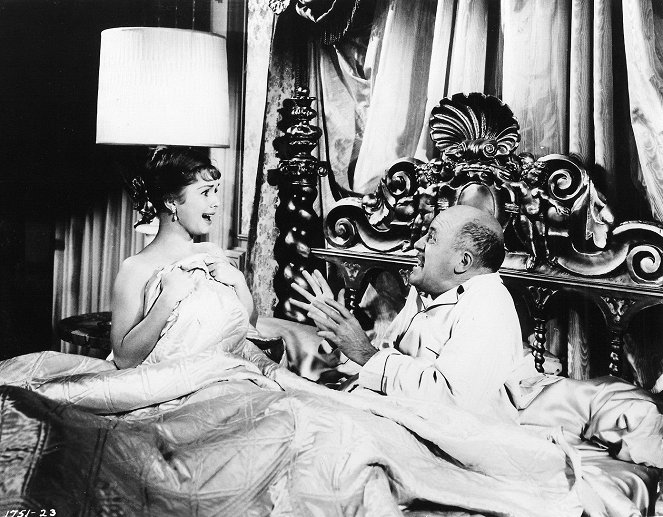 It Started with a Kiss - Filmfotók - Fred Clark, Debbie Reynolds