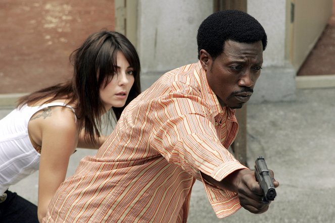 The Detonator - De la película - Silvia Colloca, Wesley Snipes