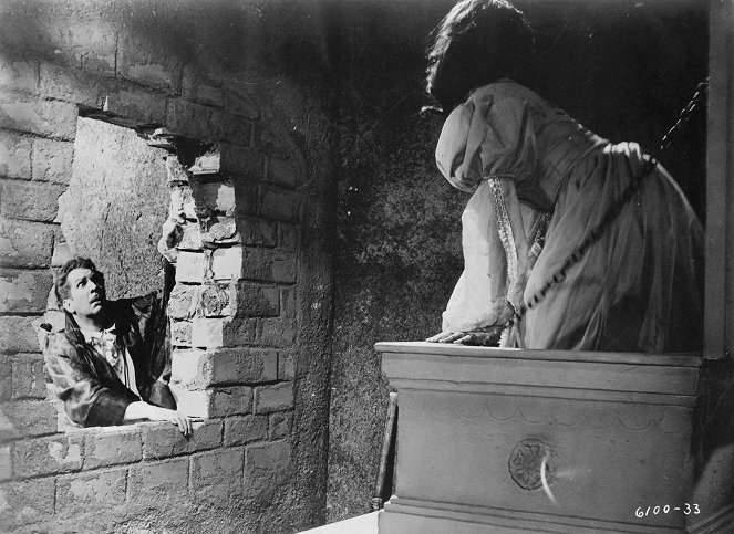 Het Mysterie van de Dodende Slinger - Van film - Vincent Price