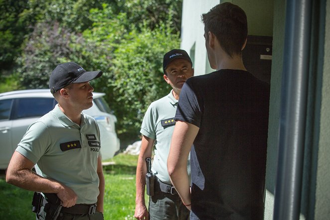 Policajti v akcii - Škandalózne prípady - Do filme - Tomáš Horváth, Juraj Predmerský