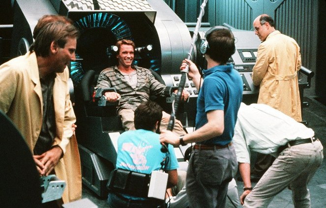 Total Recall - Van de set - Arnold Schwarzenegger
