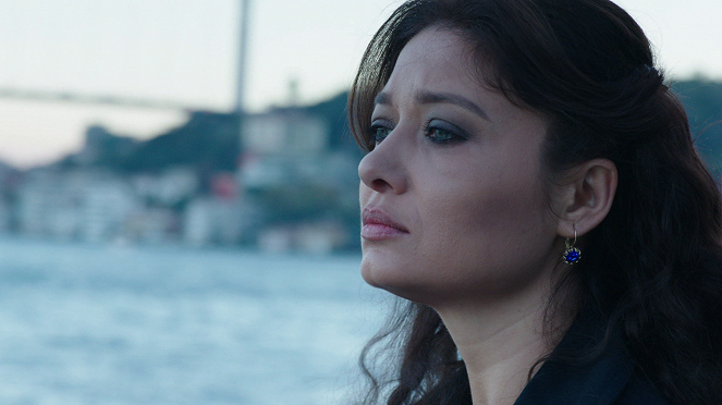 Vyměněné osudy - Z filmu - Nurgül Yeşilçay