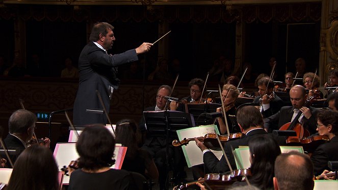Daniele Gatti dirigiert Verdi in Parma - Filmfotos