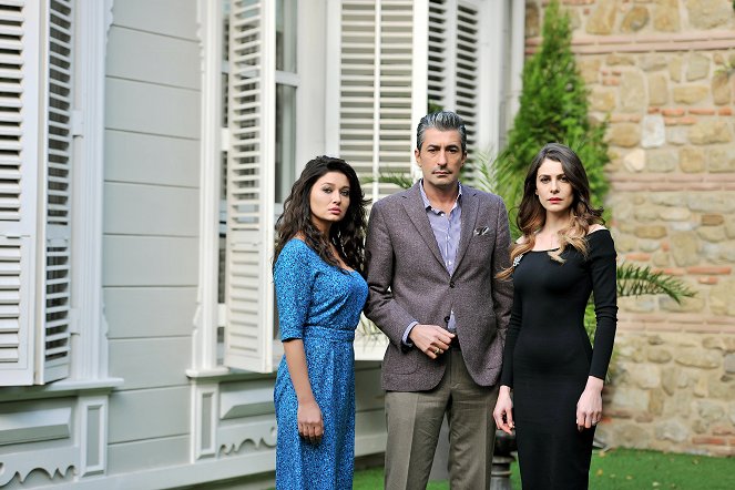 Megtört szívek - Promóció fotók - Nurgül Yeşilçay, Erkan Petekkaya, Ebru Özkan Saban