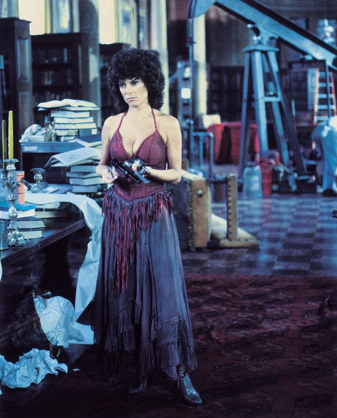 Escape from New York - Photos - Adrienne Barbeau