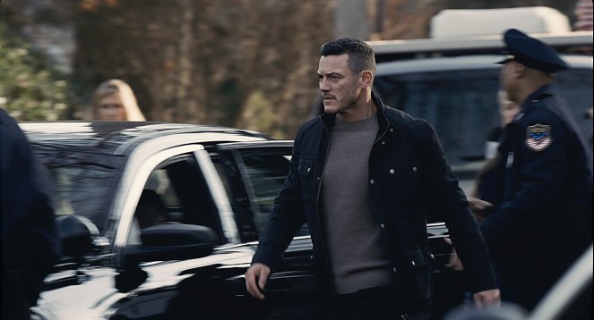 Dívka ve vlaku - Z filmu - Luke Evans