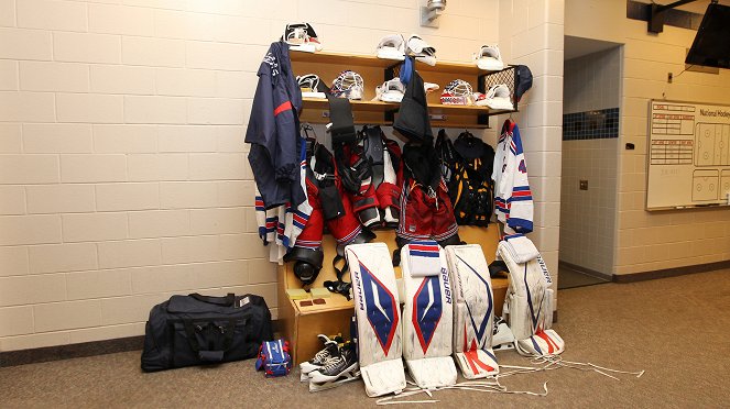 24/7: Flyers/Rangers - Road to the NHL Winter Classic - Photos