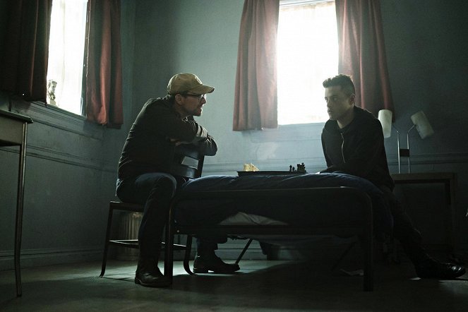 Mr. Robot - eps2.2_init1.asec - Filmfotos - Christian Slater, Rami Malek